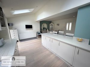 Open Plan Dining Kitchen- click for photo gallery